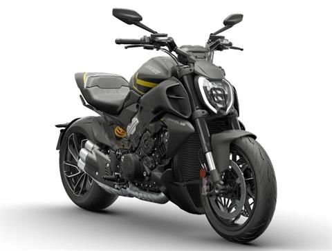 2026 Ducati Diavel V4 in Foxboro, Massachusetts - Photo 3