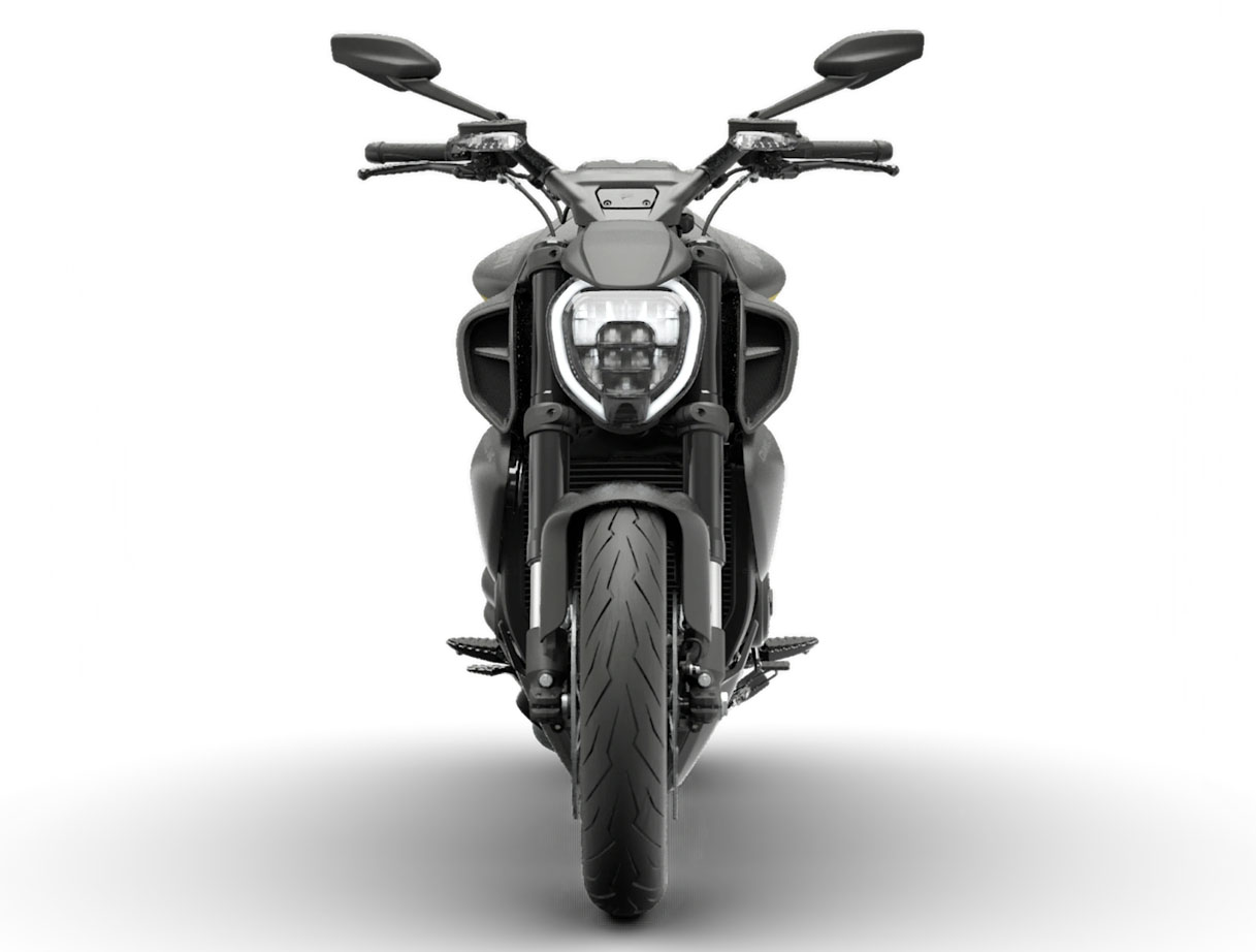 2026 Ducati Diavel V4 in Foxboro, Massachusetts - Photo 5