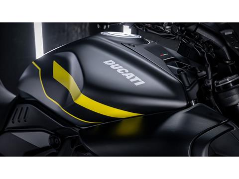 2026 Ducati Diavel V4 in Foxboro, Massachusetts - Photo 10