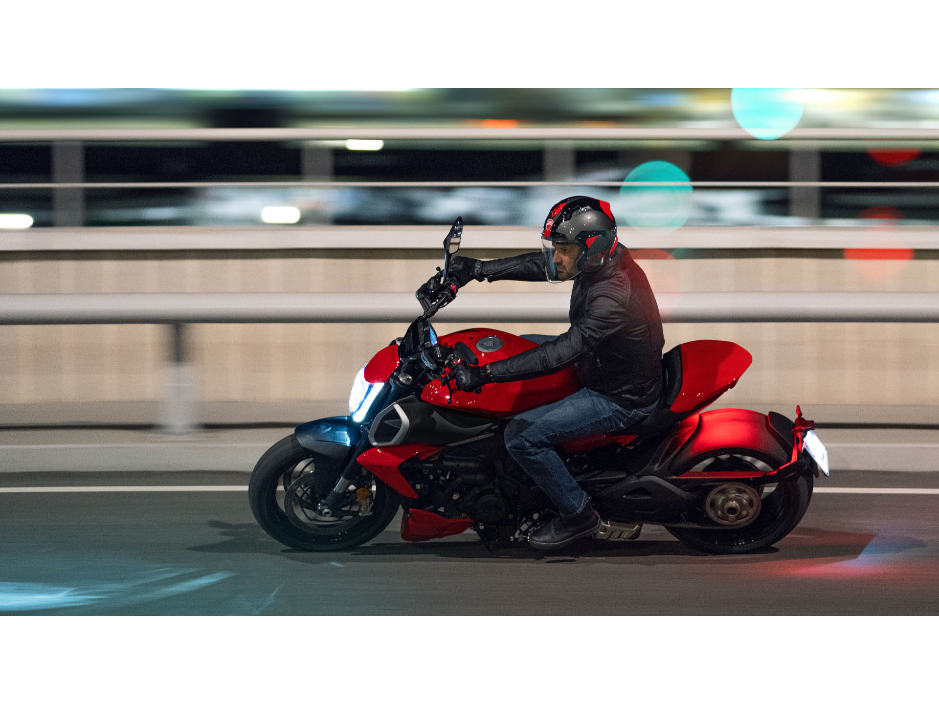 2026 Ducati Diavel V4 in Foxboro, Massachusetts - Photo 19
