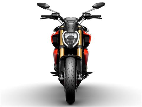 2026 Ducati Diavel V4 RS in Foxboro, Massachusetts - Photo 5