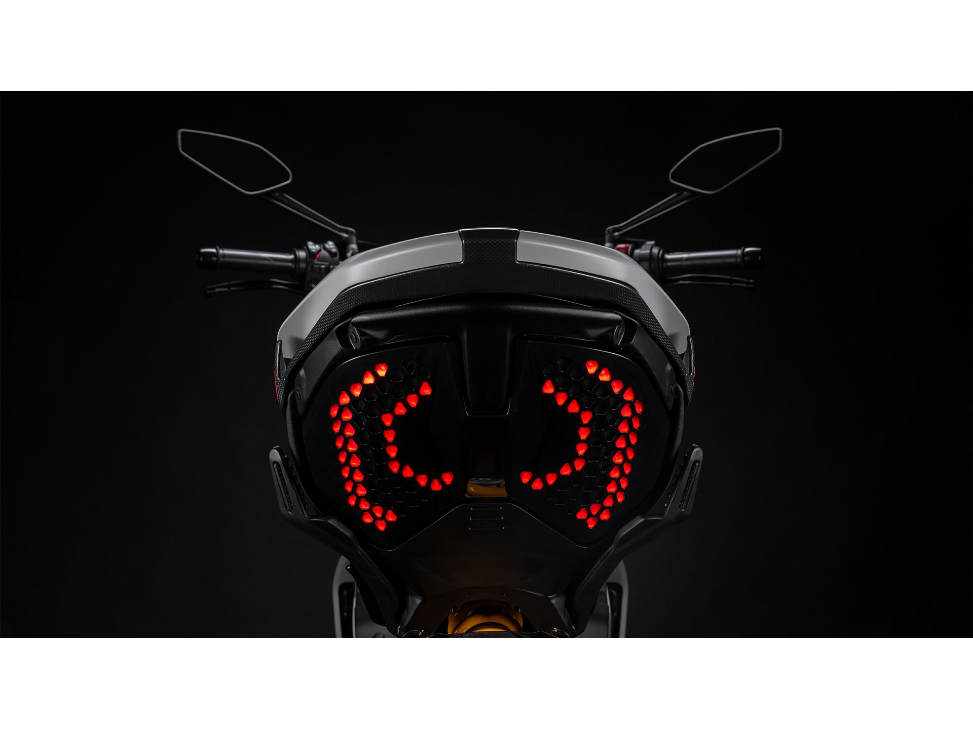 2026 Ducati Diavel V4 RS in Foxboro, Massachusetts - Photo 12