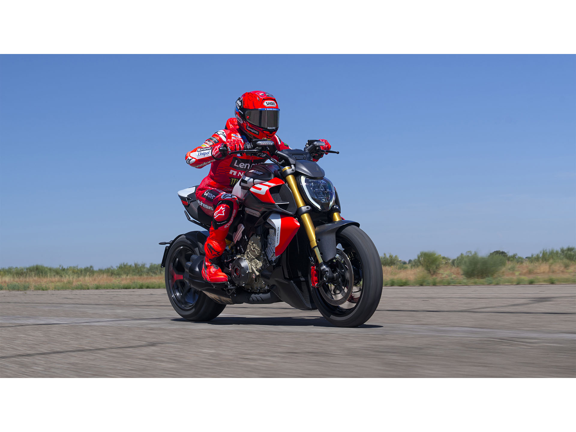 2026 Ducati Diavel V4 RS in Foxboro, Massachusetts - Photo 14