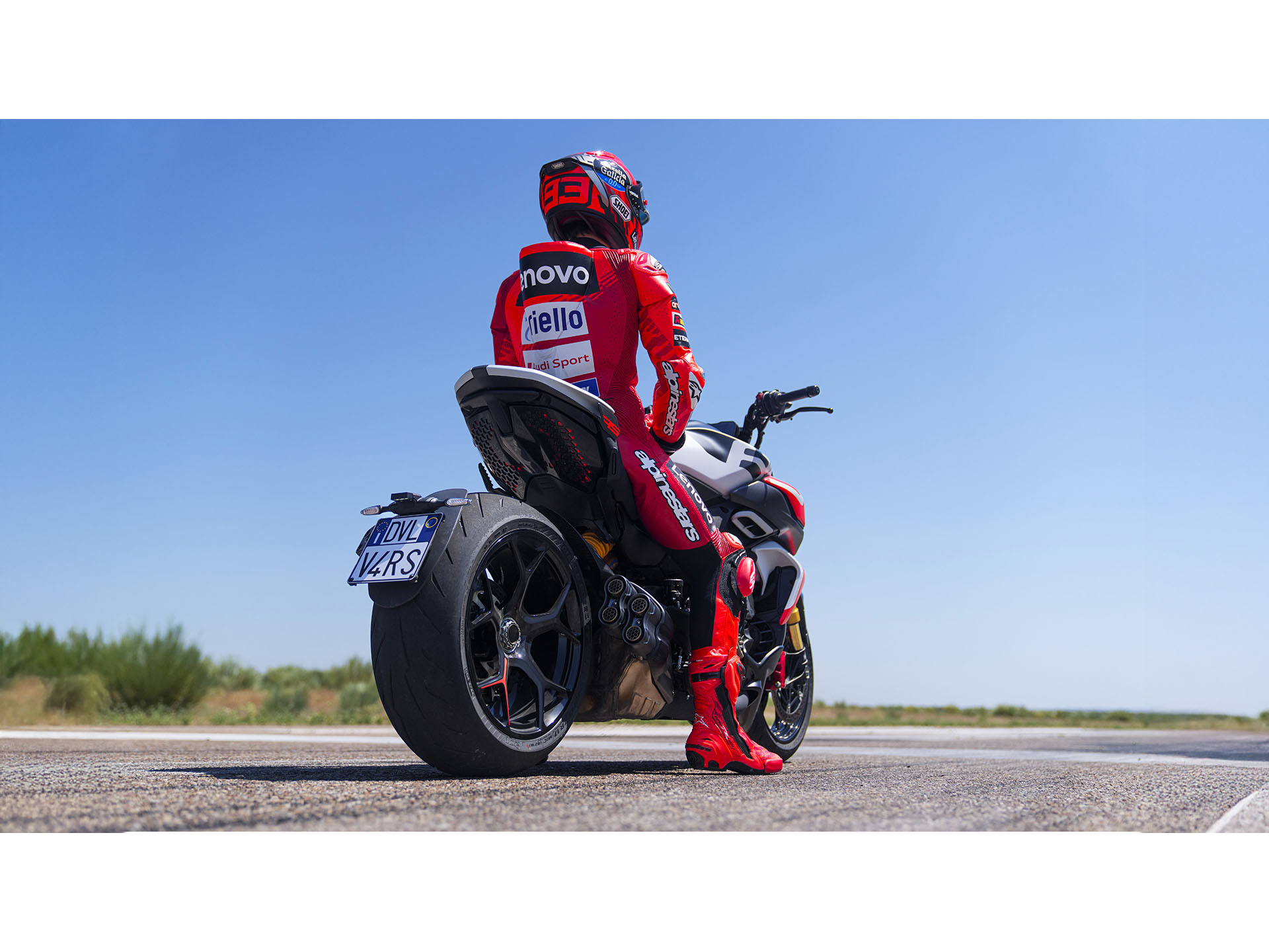 2026 Ducati Diavel V4 RS in Foxboro, Massachusetts - Photo 15