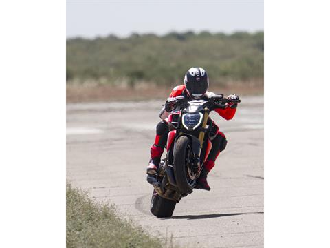 2026 Ducati Diavel V4 RS in Foxboro, Massachusetts - Photo 16