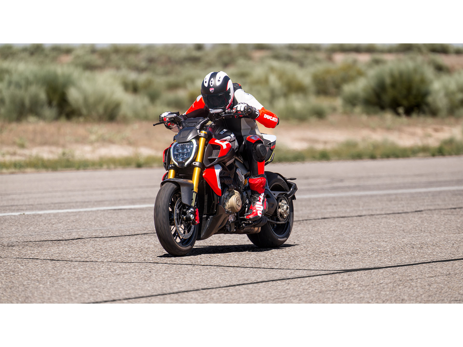 2026 Ducati Diavel V4 RS in Foxboro, Massachusetts - Photo 19