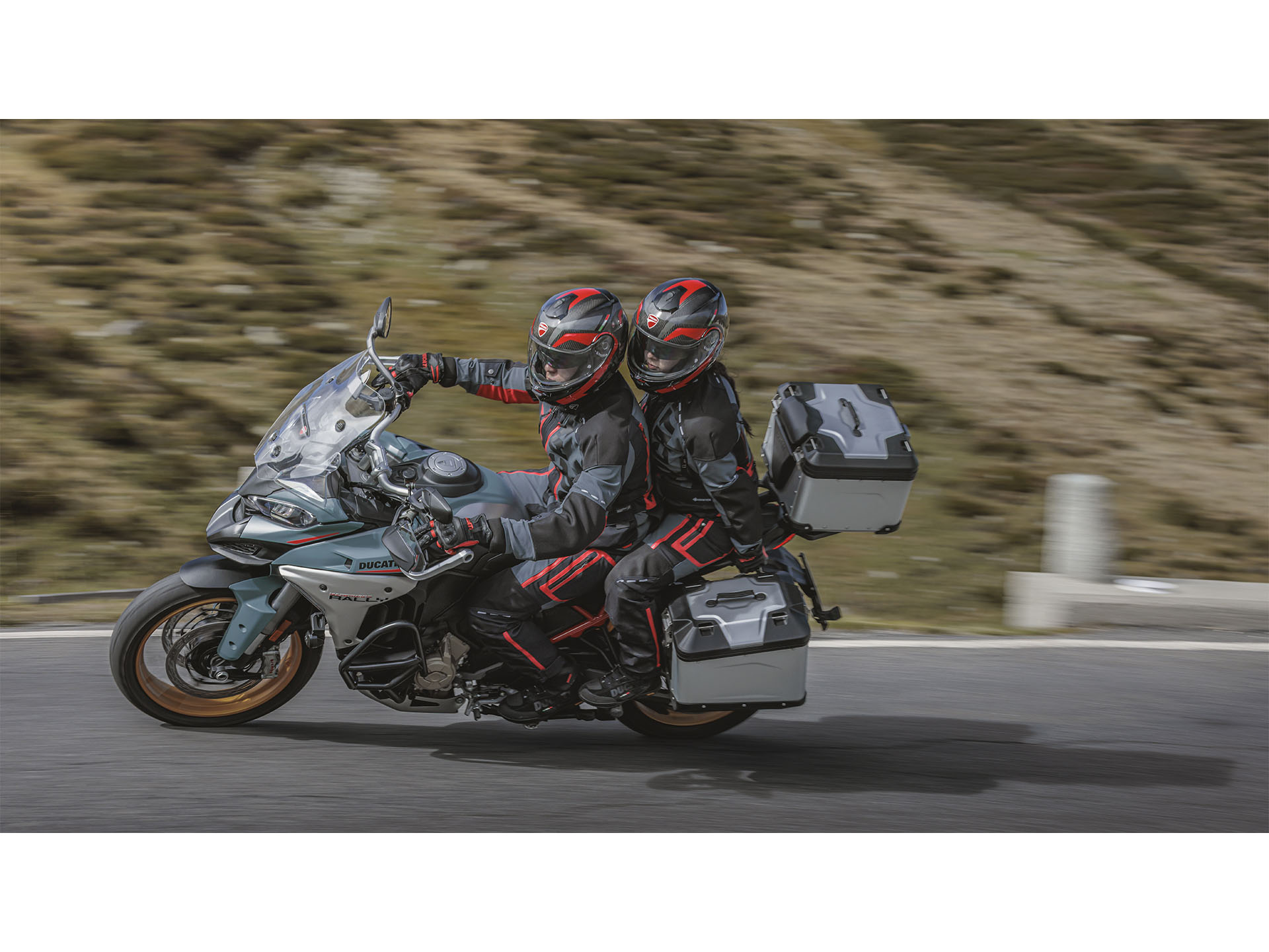 2026 Ducati Multistrada V4 Rally Adventure Travel & Radar in Foxboro, Massachusetts - Photo 16