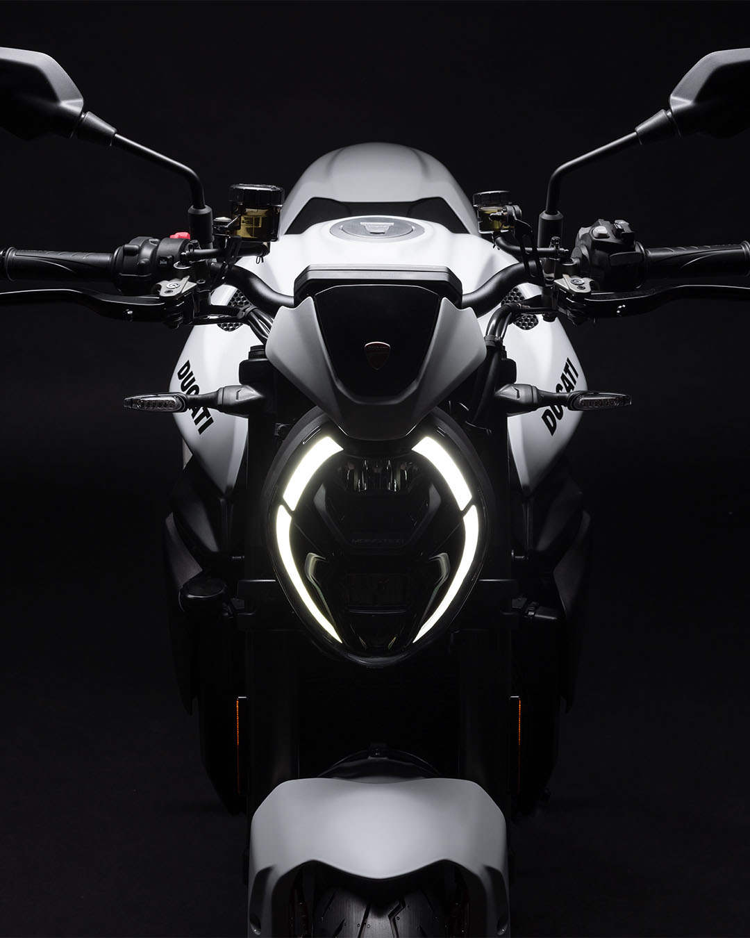 2026 Ducati Monster + in Portland, Oregon - Photo 13