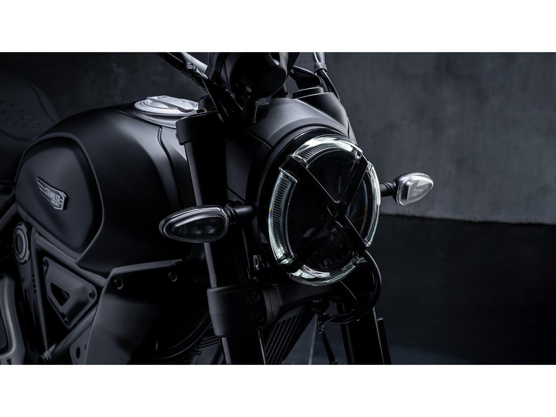 2026 Ducati Scrambler Icon Dark in Foxboro, Massachusetts - Photo 12