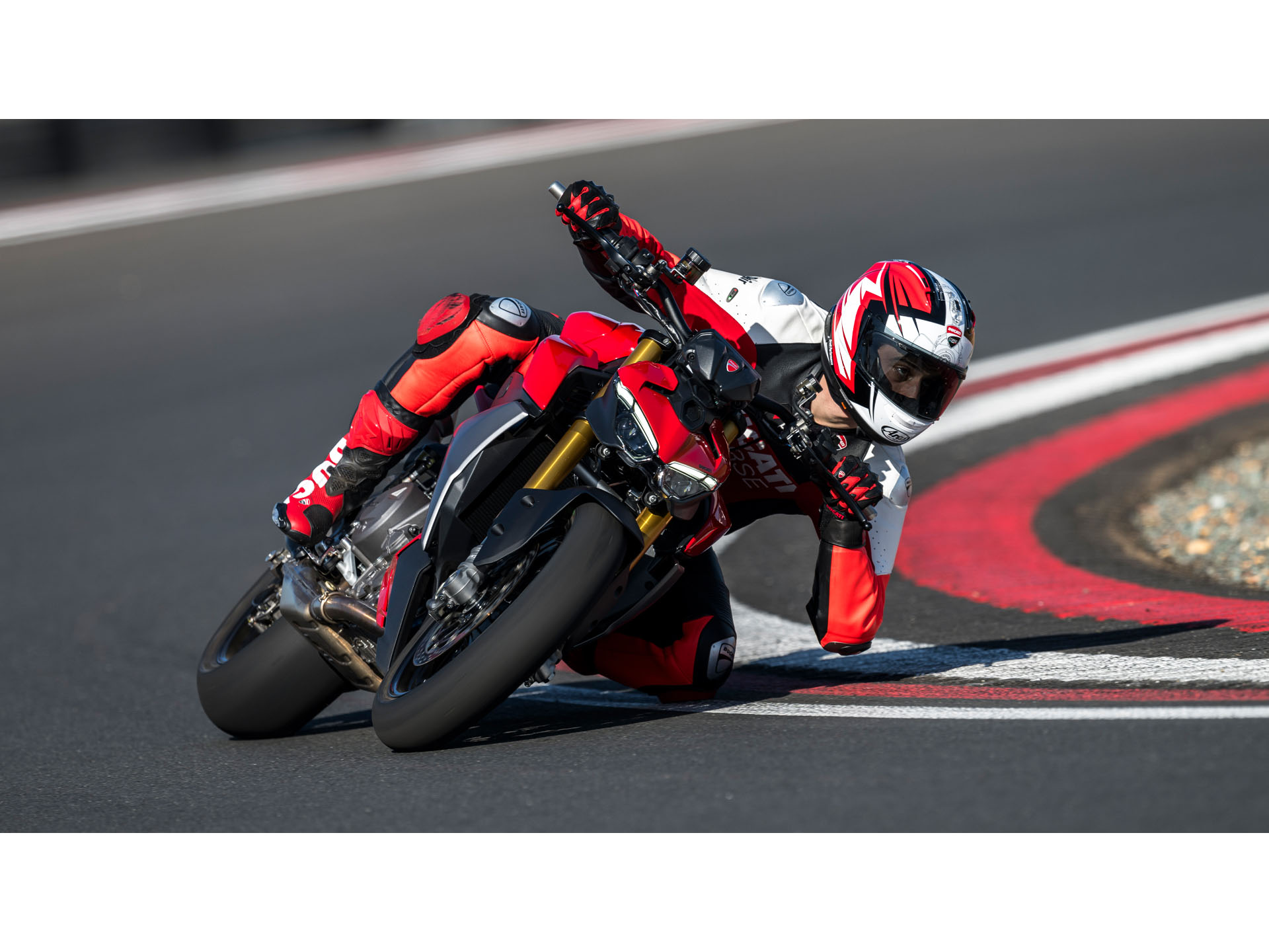 2026 Ducati Streetfighter V2 S in Portland, Oregon - Photo 11