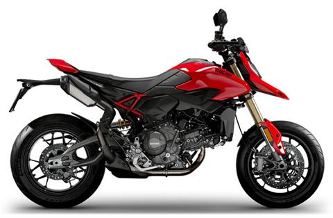 2026 Ducati Hypermotard V2