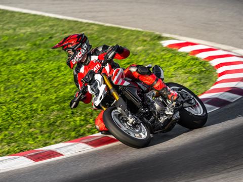 2026 Ducati Hypermotard V2 SP in Portland, Oregon - Photo 12