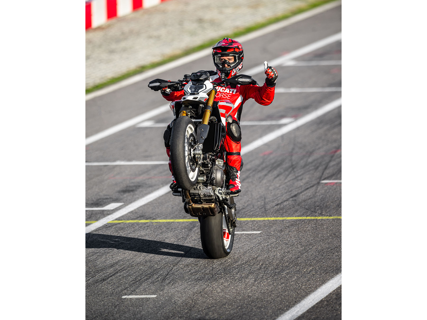 2026 Ducati Hypermotard V2 SP in Portland, Oregon - Photo 13