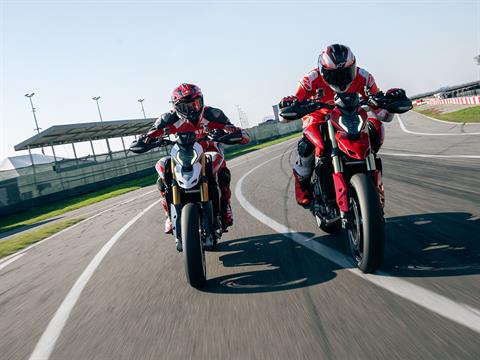 2026 Ducati Hypermotard V2 SP in Portland, Oregon - Photo 15