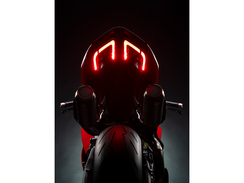 2026 Ducati Panigale V2 in Foxboro, Massachusetts - Photo 15