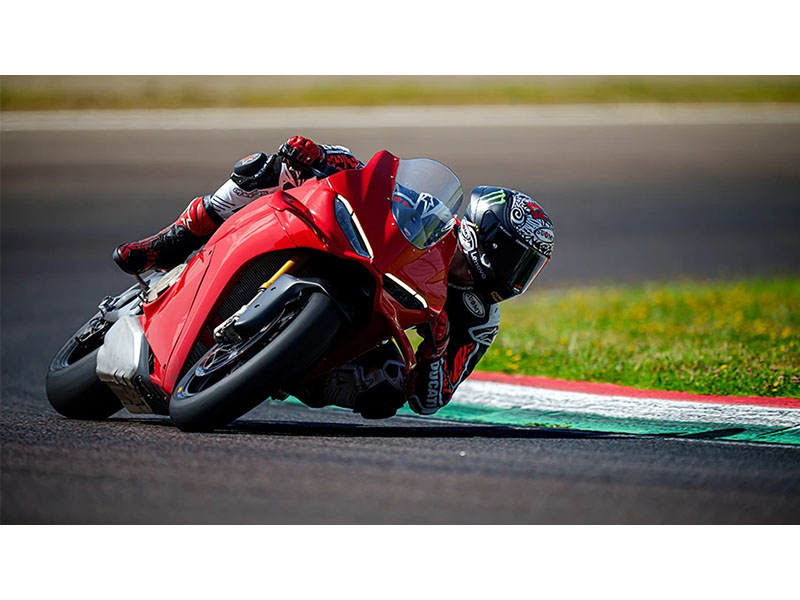 2026 Ducati Panigale V4 in Foxboro, Massachusetts - Photo 10