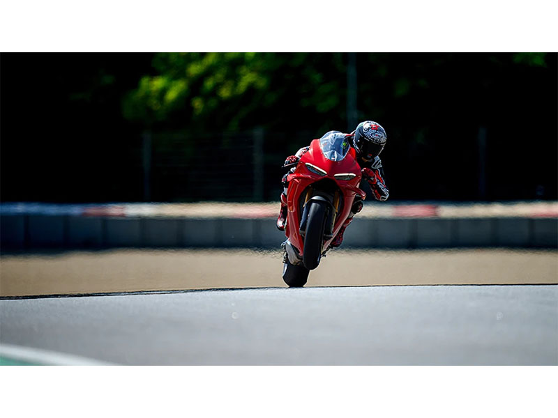2026 Ducati Panigale V4 in Foxboro, Massachusetts - Photo 13