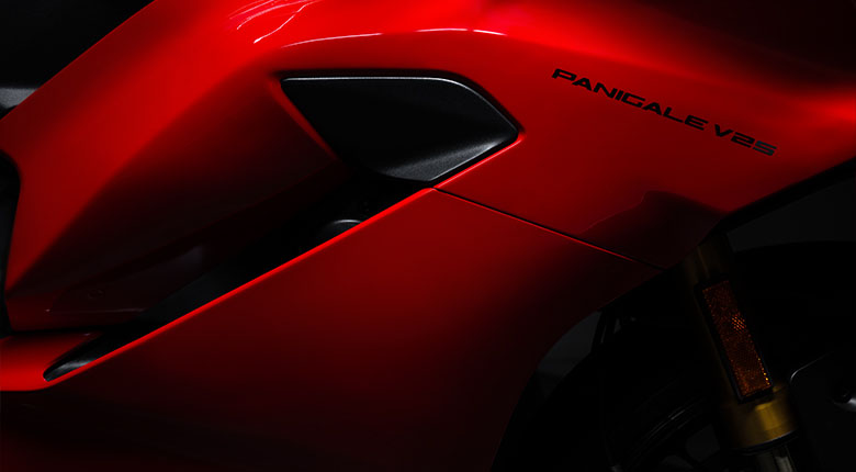 2027 Ducati Panigale V2 12