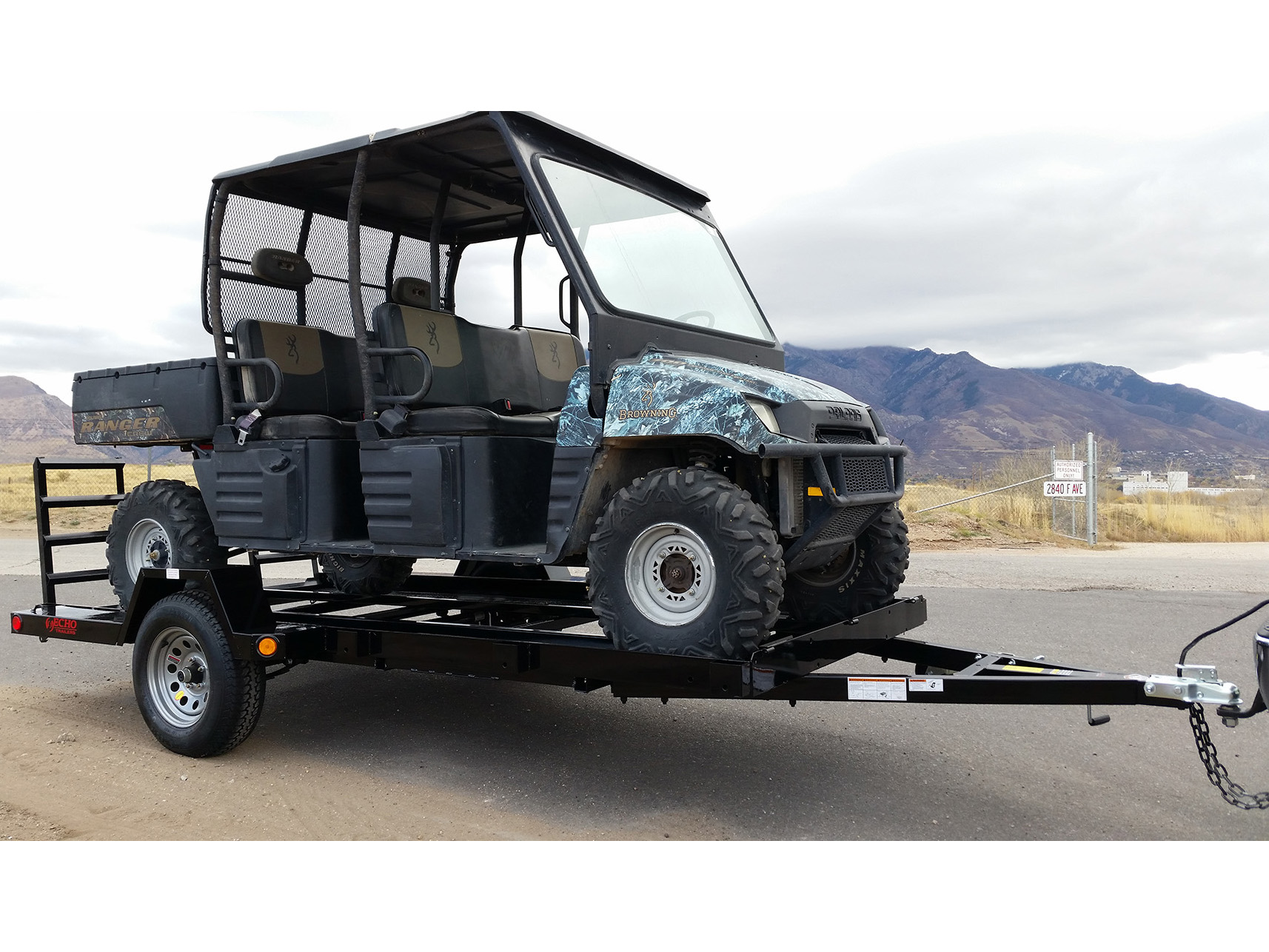 3.5K Utility Trailer photo 8