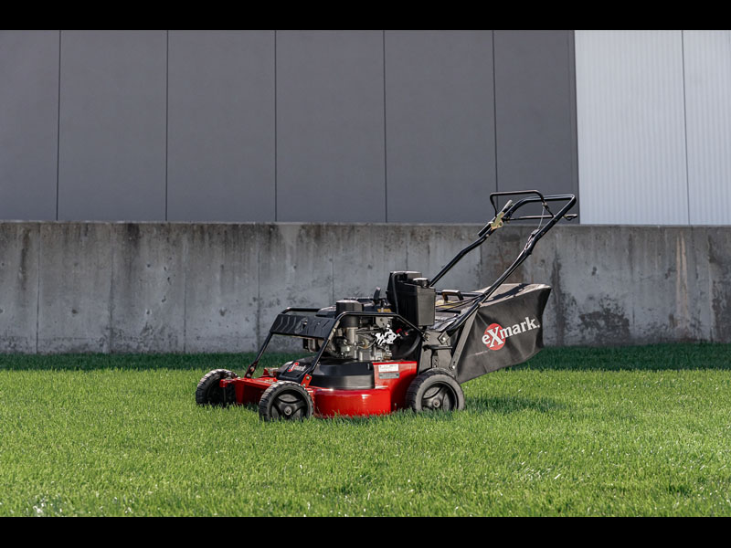 Exmark Commercial 30 X-Series Kawasaki 30 in. Self Propelled in Gaylord, Michigan - Photo 2