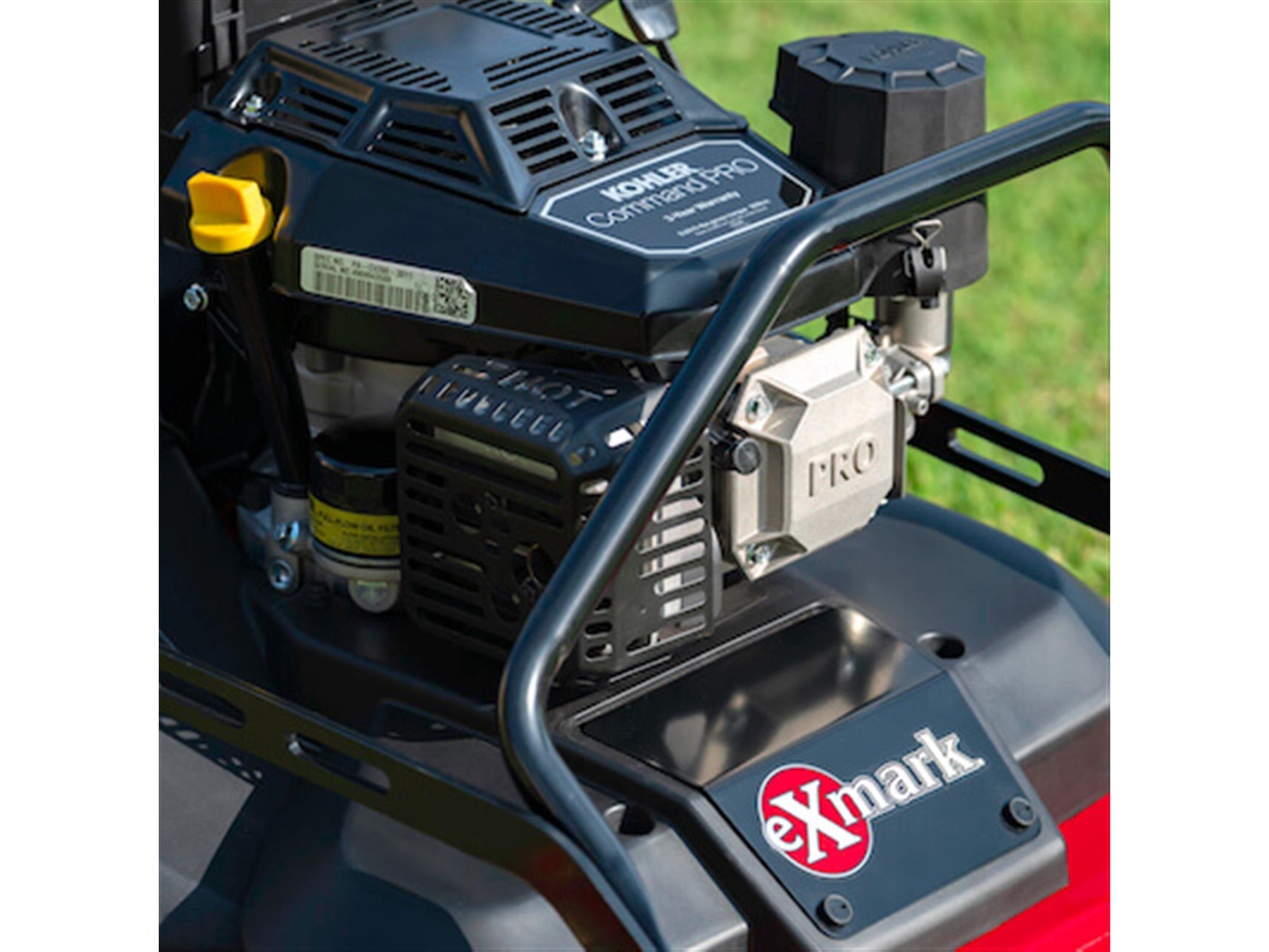 Exmark Commercial 30 X-Series Kohler ECV200 Self Propelled and Pivoting Front Wheels in Winterset, Iowa - Photo 3