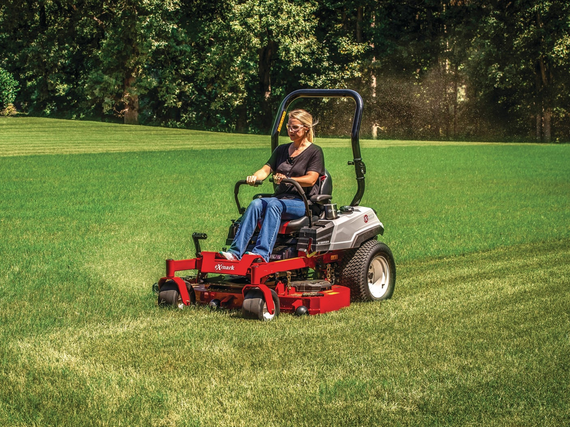 New 2025 Exmark Radius E-Series 60 in. Exmark 24.5 hp Lawn Mowers - Riding  in Winterset, IA | Stock Number: