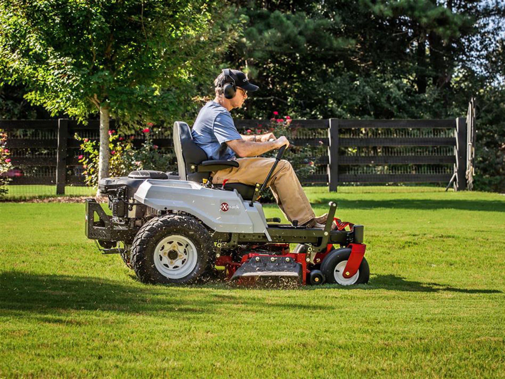 2025 Exmark Quest X-Series 48 in. Kohler 24 hp in Gaylord, Michigan - Photo 8