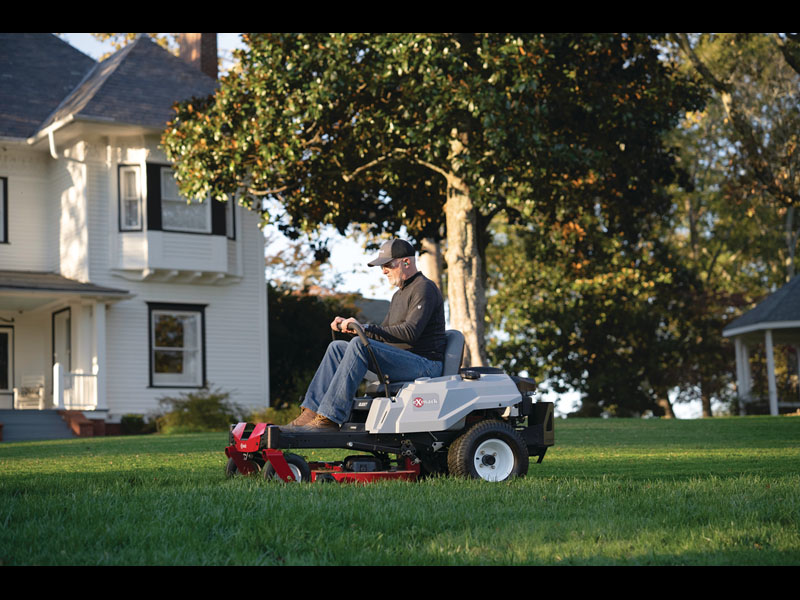 2026 Exmark Quest E-Series 42 in. Exmark 22 hp in Gaylord, Michigan - Photo 9