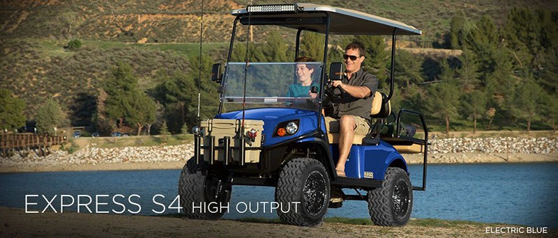 2017 E-Z-GO Express S4 Electric High Output — photo 2