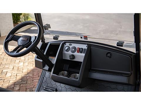 2025 E-Z-GO Express 2 in Rancho Murieta, California - Photo 4