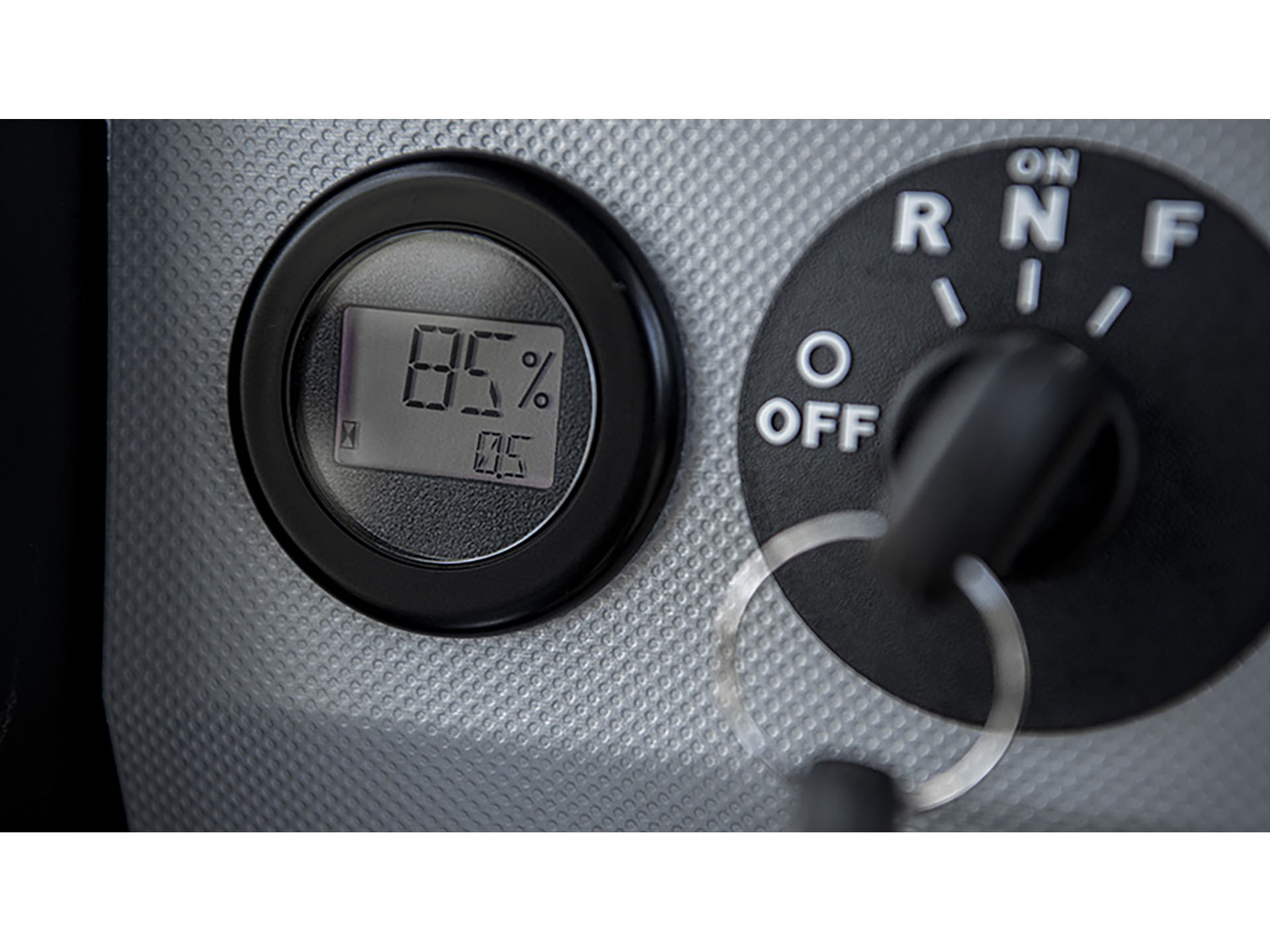 2025 E-Z-GO Express 2 in Rancho Murieta, California - Photo 3