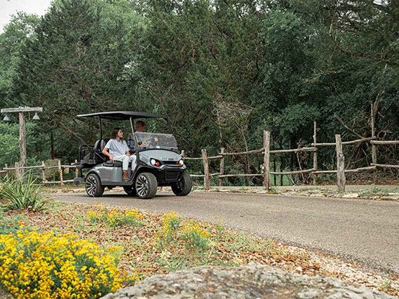 2026 E-Z-GO Express 4 Touring S 13.5 Gas in Laconia, New Hampshire - Photo 4
