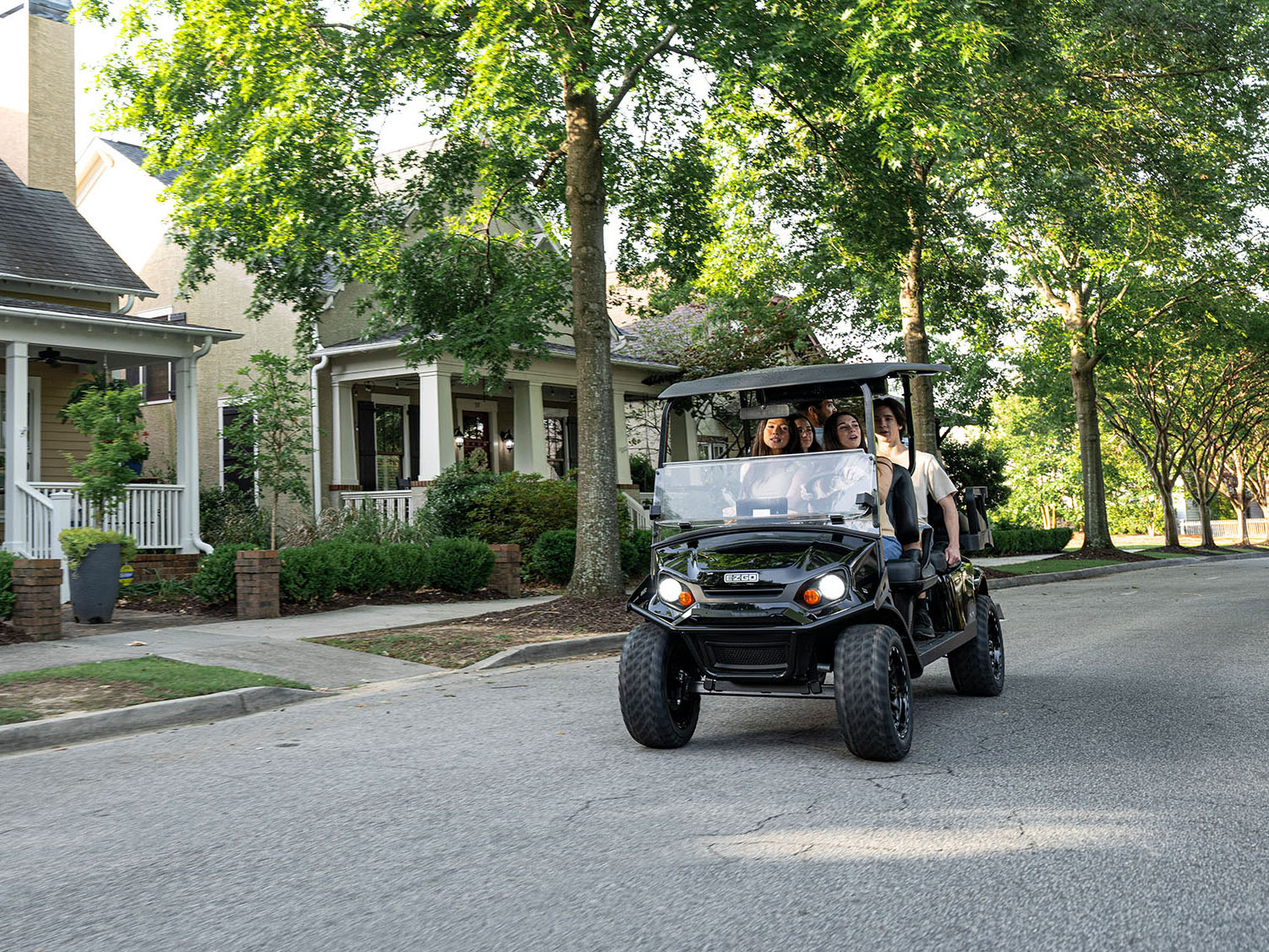 2026 E-Z-GO Express 6 Summit XTL ELiTE Lithium in Rancho Murieta, California - Photo 4