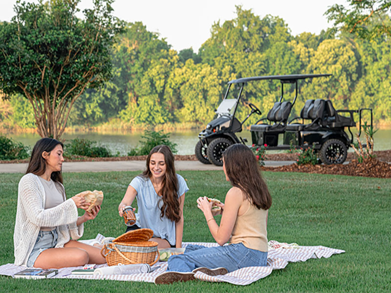 2026 E-Z-GO Express 6 Summit XTL 13.5 Gas in Laconia, New Hampshire - Photo 4