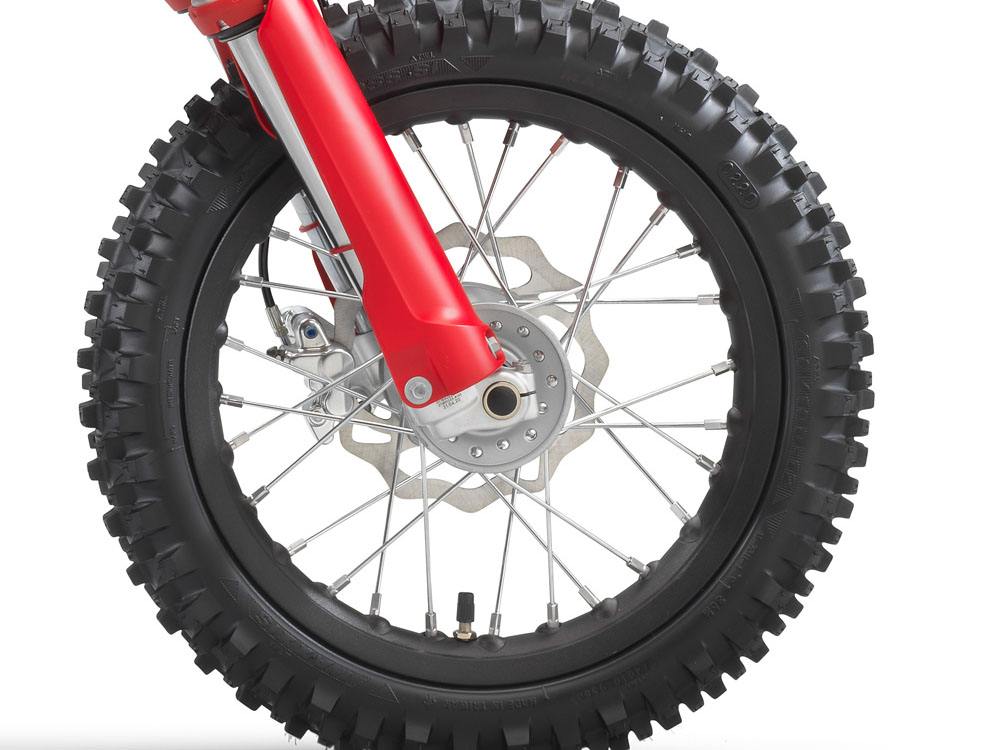 2024 GASGAS MC-E 5 in Marionville, Missouri - Photo 14