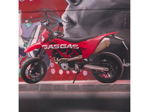 2024 GASGAS SM 700 in Billings, Montana - Photo 17