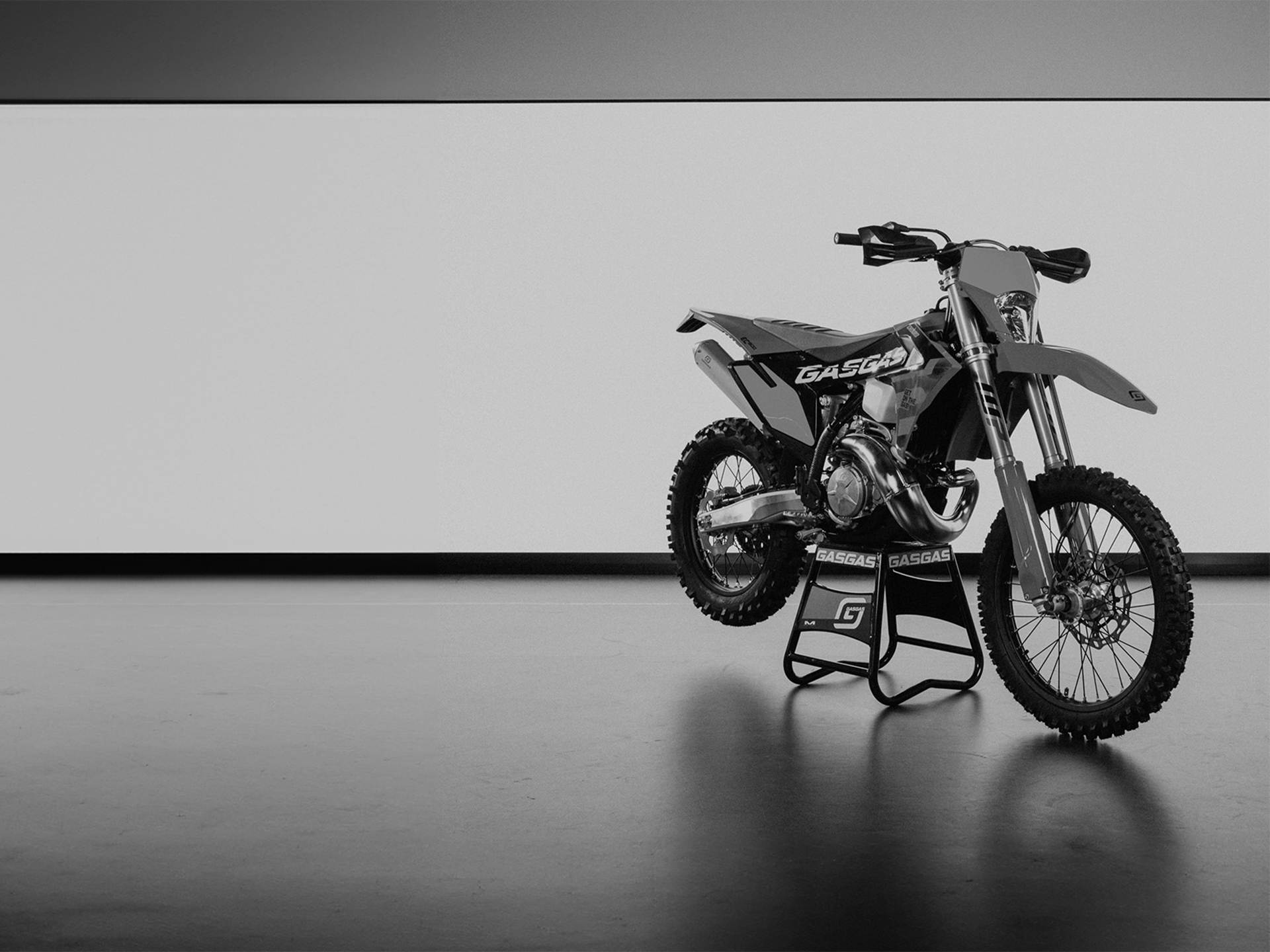 2025 GASGAS EC 300 GP in Billings, Montana - Photo 15