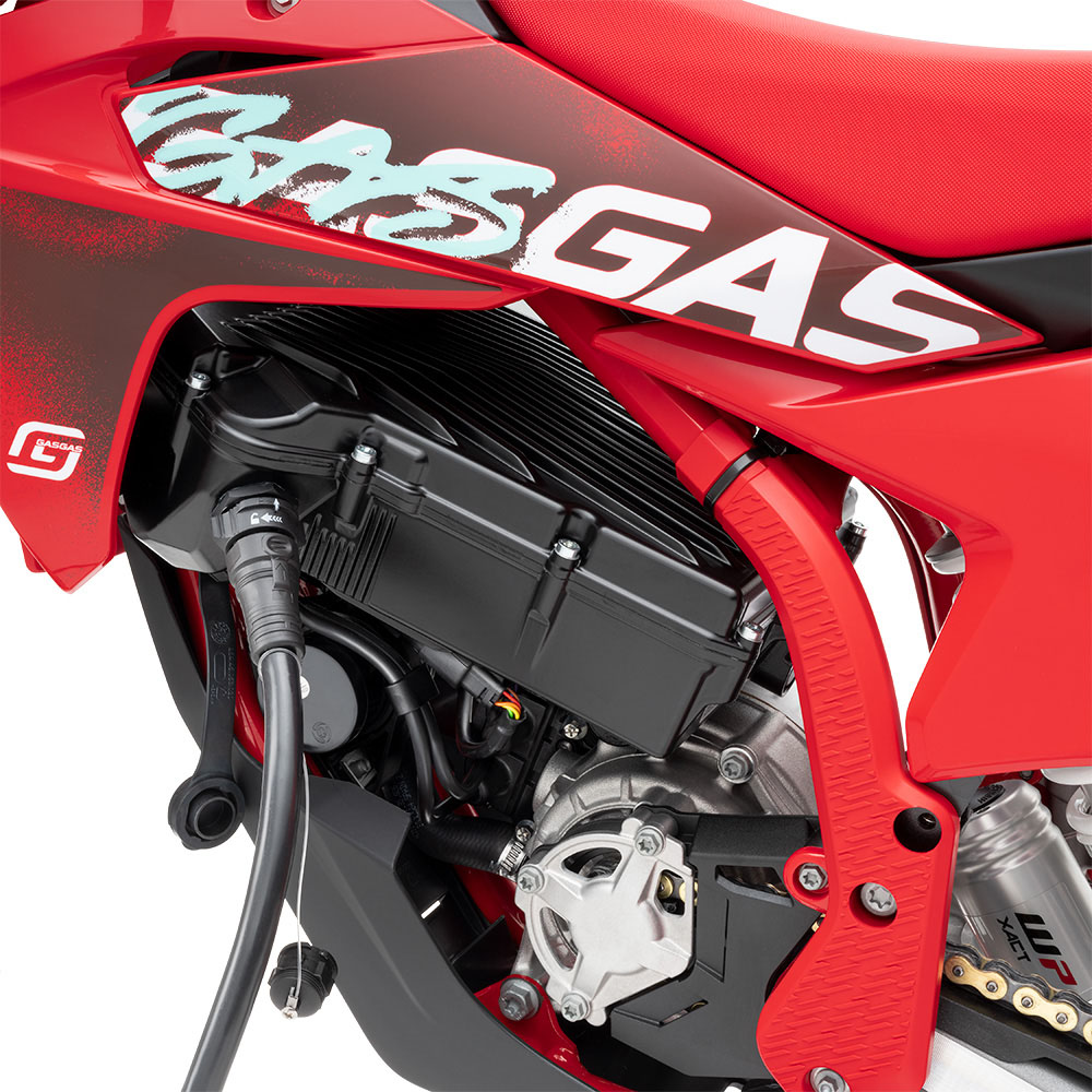New 2027 GASGAS MC-E 5 Red | Motorcycles in Erda UT | G038909