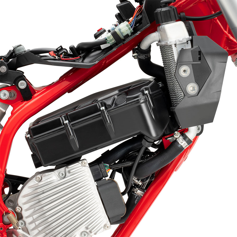 New 2027 GASGAS MC-E 5, New Philadelphia OH | Specs, Price, Photos