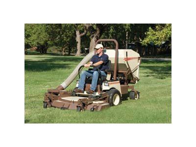 2016 Grasshopper Model 8HT FrontMount PowerVac in Calmar, Iowa - Photo 2