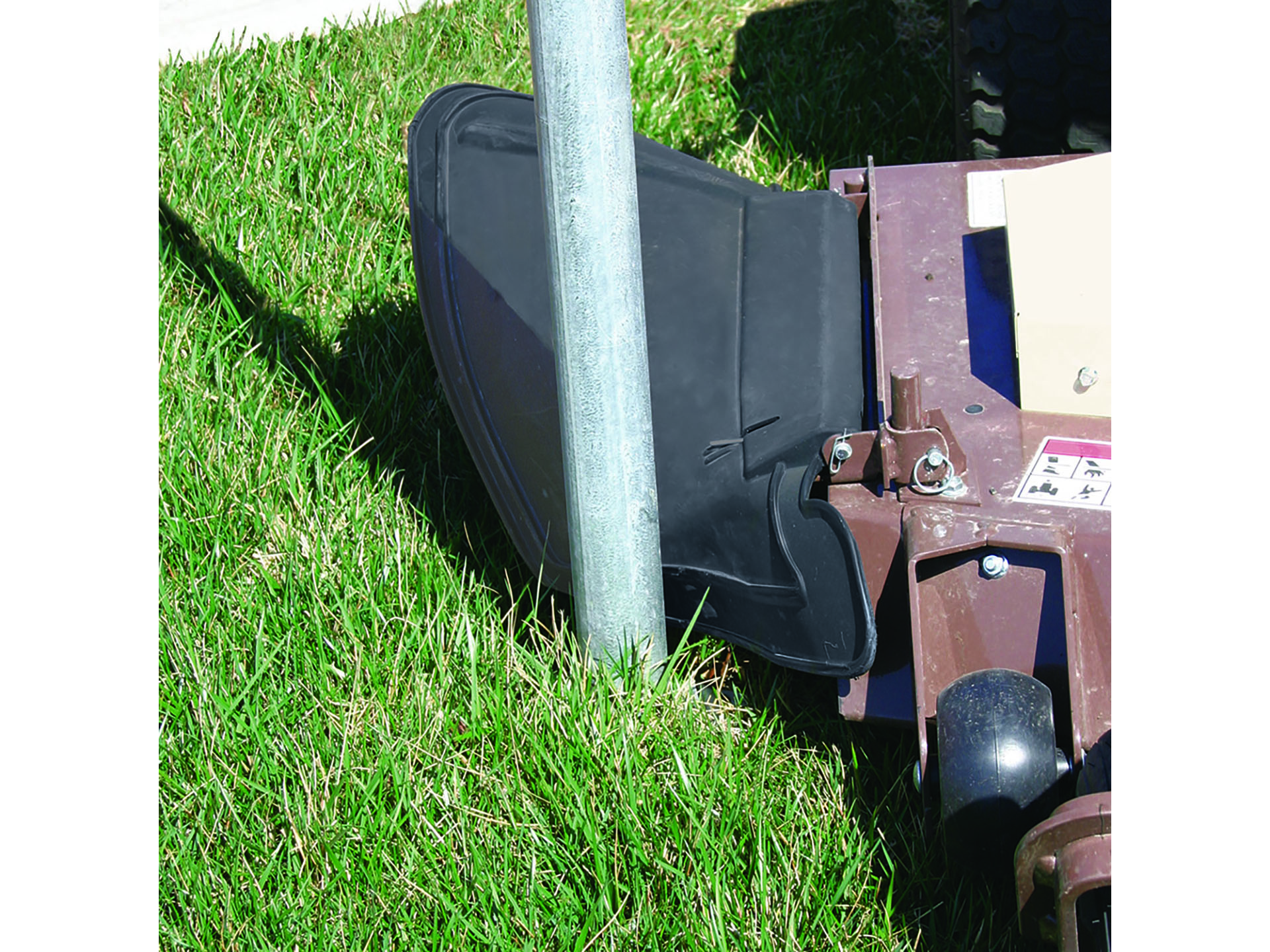 New Grasshopper 33 Series 48 in. FrontMount Decks Brown | Mower