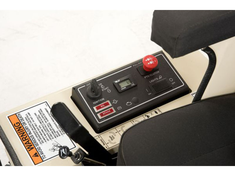 BUYEE公式アカウント42 New 2025 Grasshopper 525V 42 in. Briggs & Stratton CXi 724 cc