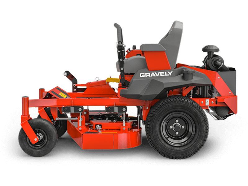2024 Gravely USA Compact-Pro 34 in. Kawasaki FX481V 15.5 hp in Gaylord, Michigan - Photo 3