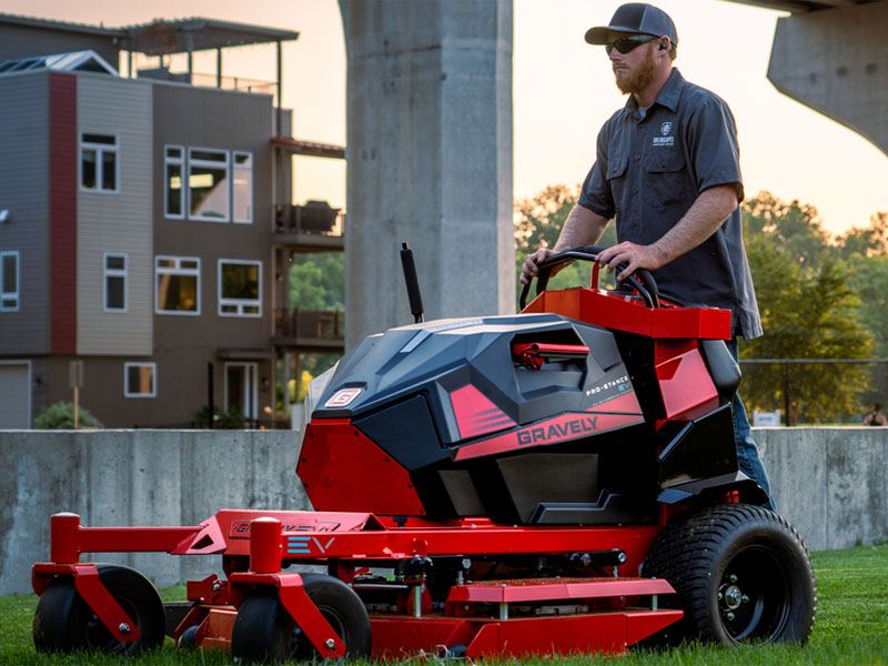 2024 Gravely USA Pro-Stance EV 52 in. SD 16 kWh Li-ion in Gaylord, Michigan - Photo 5