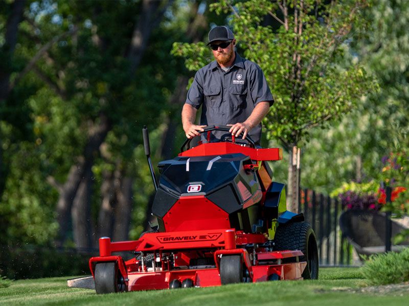 2024 Gravely USA Pro-Stance EV 52 in. SD 16 kWh Li-ion in Gaylord, Michigan - Photo 9
