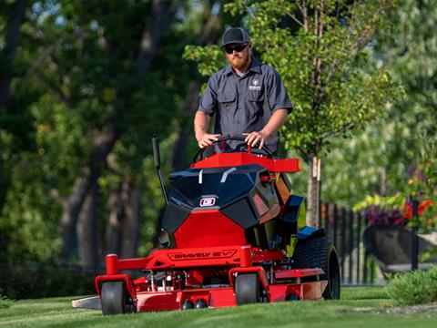 2024 Gravely USA Pro-Stance EV 52 in. SD 16 kWh Li-ion in Gaylord, Michigan - Photo 9