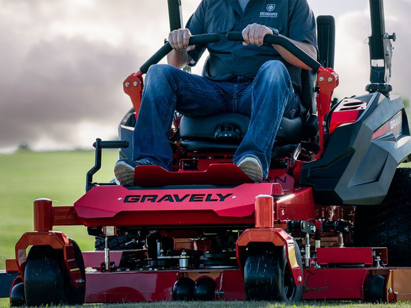 2024 Gravely USA Pro-Turn 560 60 in. Kawasaki FX1000V EFI 38.5 hp in Gaylord, Michigan - Photo 7
