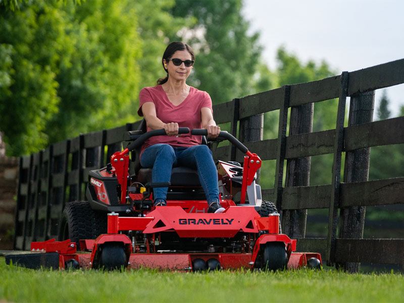 2024 Gravely USA ZT HD 52 in. Kawasaki FR691V 23 hp in Gaylord, Michigan - Photo 5