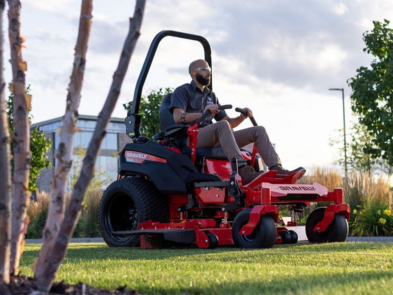 2024 Gravely USA Pro-Turn 660 60 in. Kawasaki FX1000V EFI 38.5 hp in Gaylord, Michigan - Photo 8