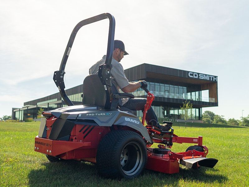 2024 Gravely USA Pro-Turn EV 52 in. SD Batteries not included in Gaylord, Michigan - Photo 6